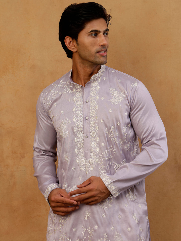 Embroidered Silk Blend Traditional Kurta With Korean Pants