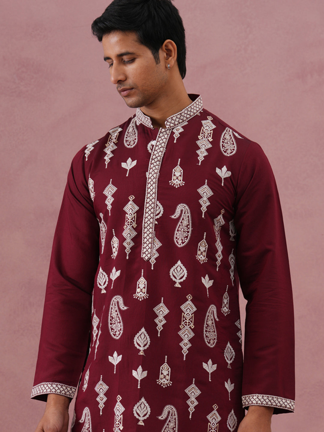 Silk Blend Ethnic Embroidered Kurta For Men