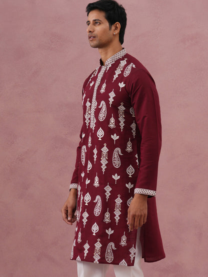 Silk Blend Ethnic Embroidered Kurta For Men