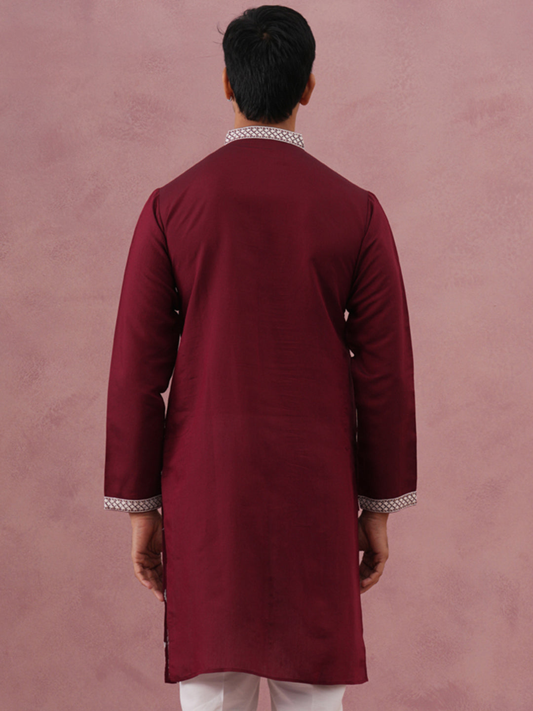 Silk Blend Ethnic Embroidered Kurta For Men