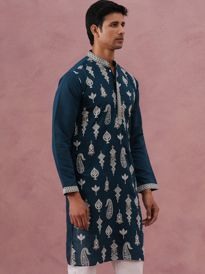 Silk Blend Ethnic Embroidered Kurta For Men
