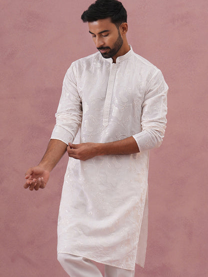 Men'S Embroidered Silk Blend Kurta