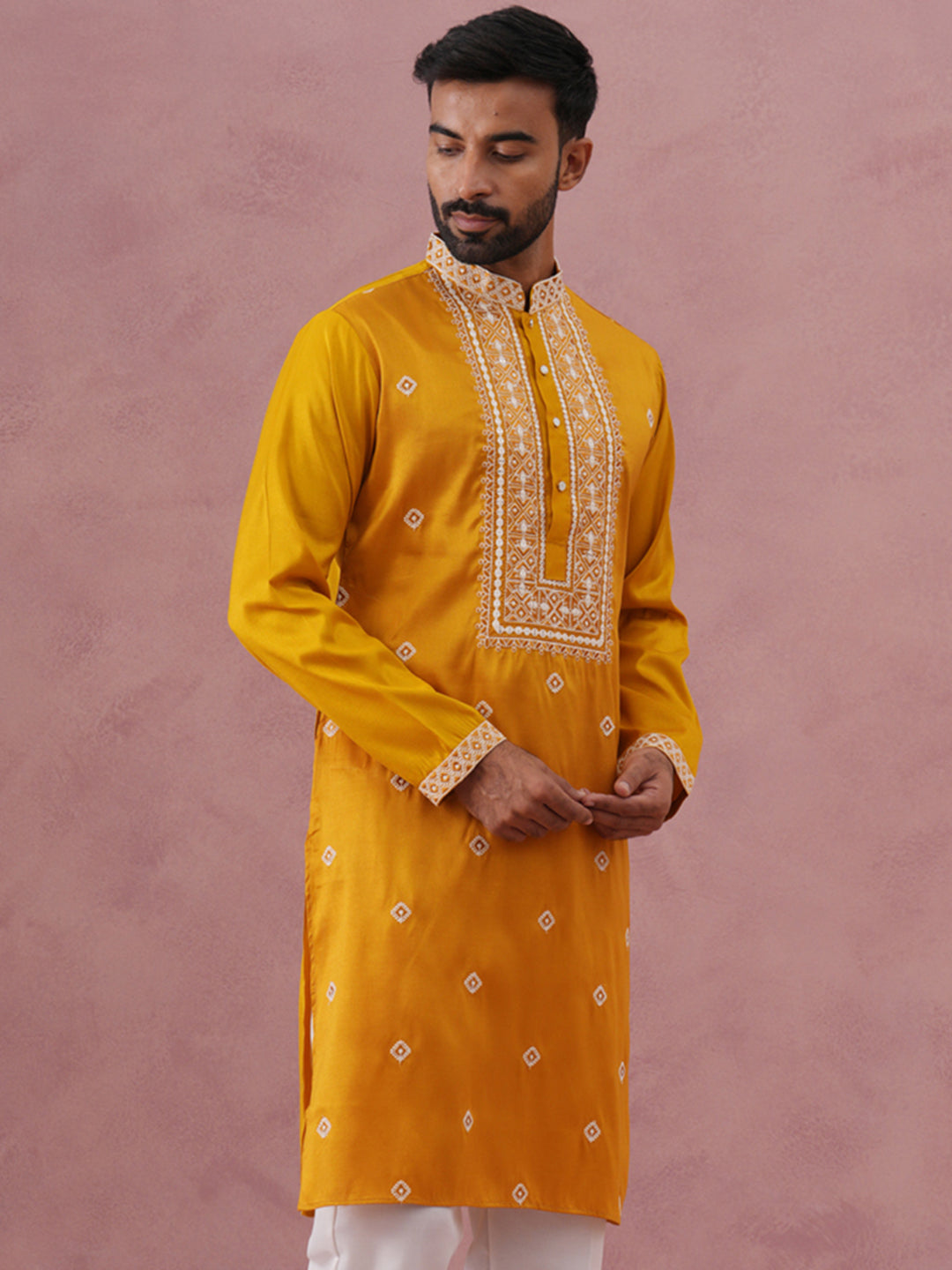 Men’S Ethnic Silk Blend Embroidered Kurta
