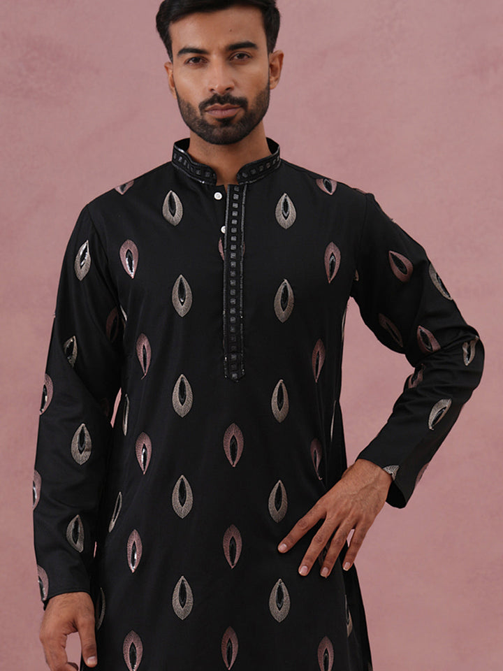 Festive Silk Blend Embroidered Kurta