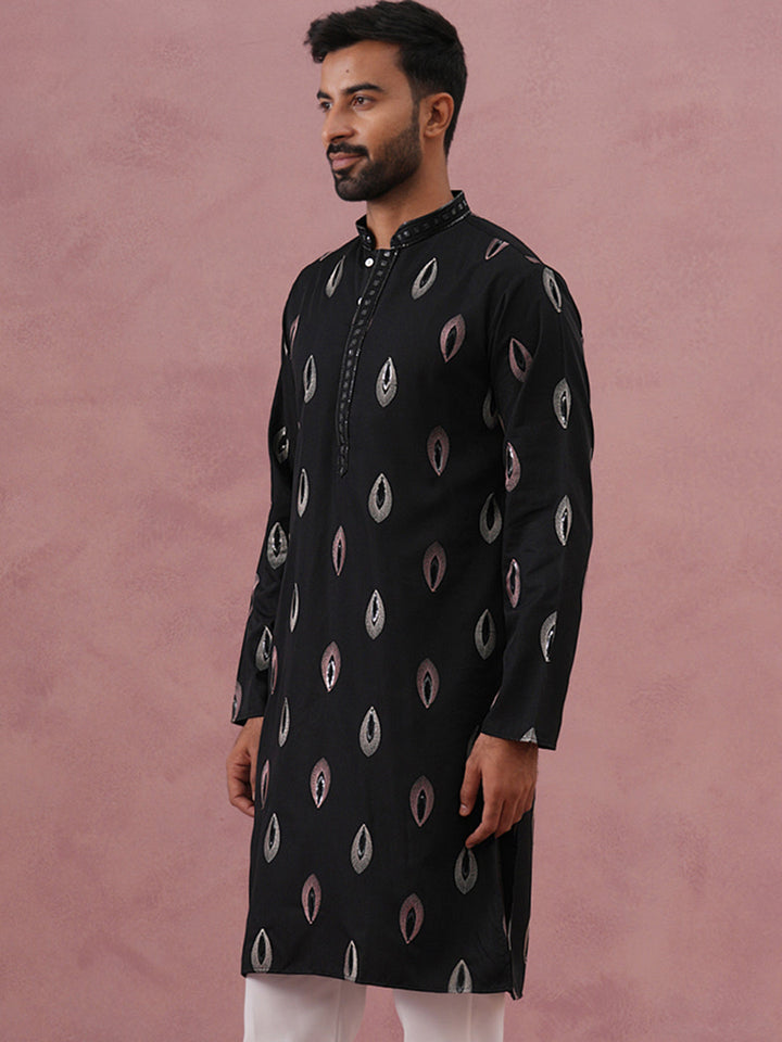 Festive Silk Blend Embroidered Kurta