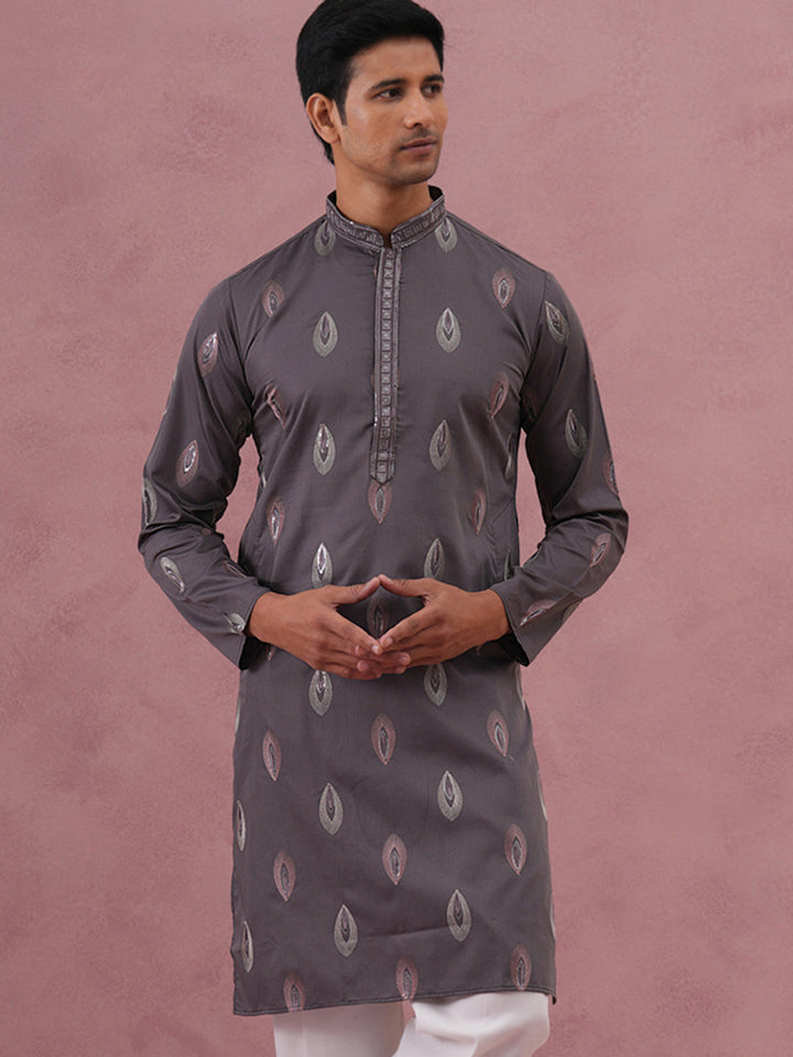 Festive Silk Blend Embroidered Kurta
