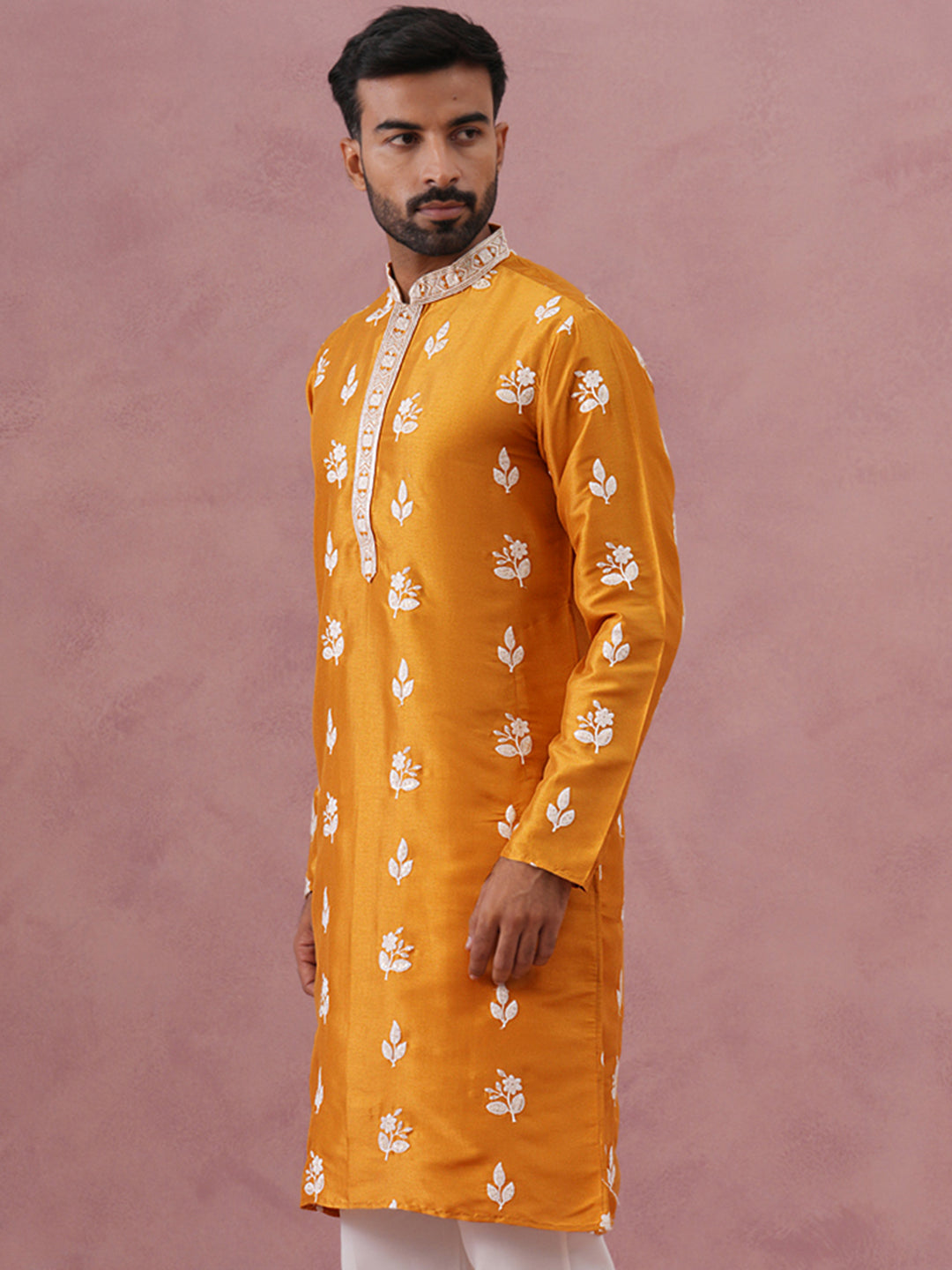Men’S Embroidered Silk Blend Kurta