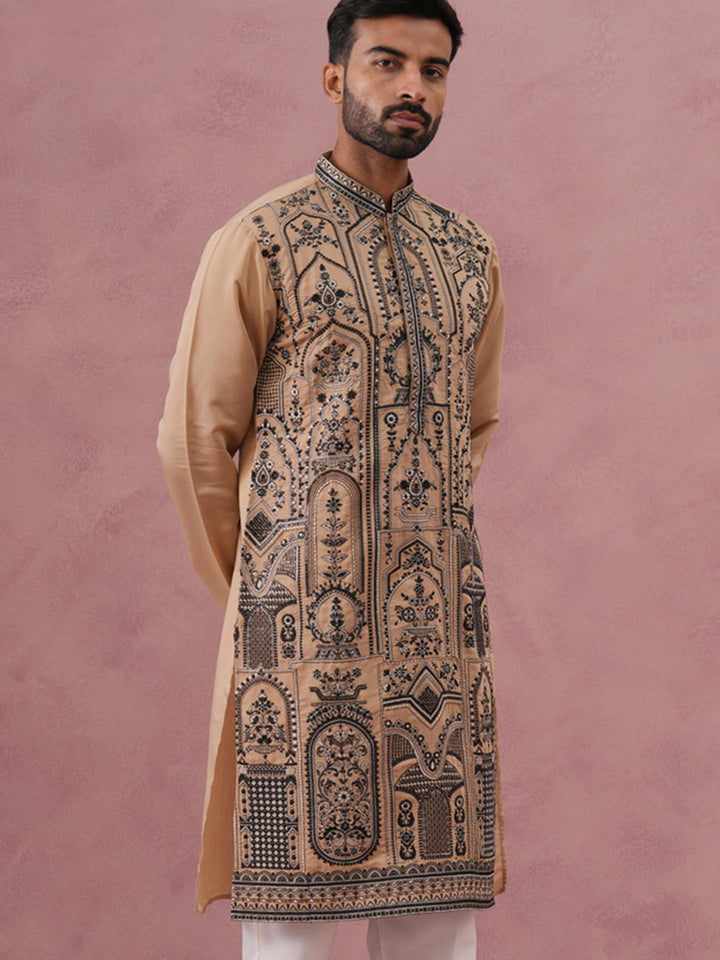 Men’S Silk Blend Embroidered Kurta