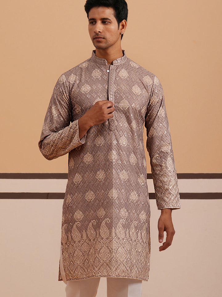 Embroidered Cotton-Blend Kurta With Paisley Design