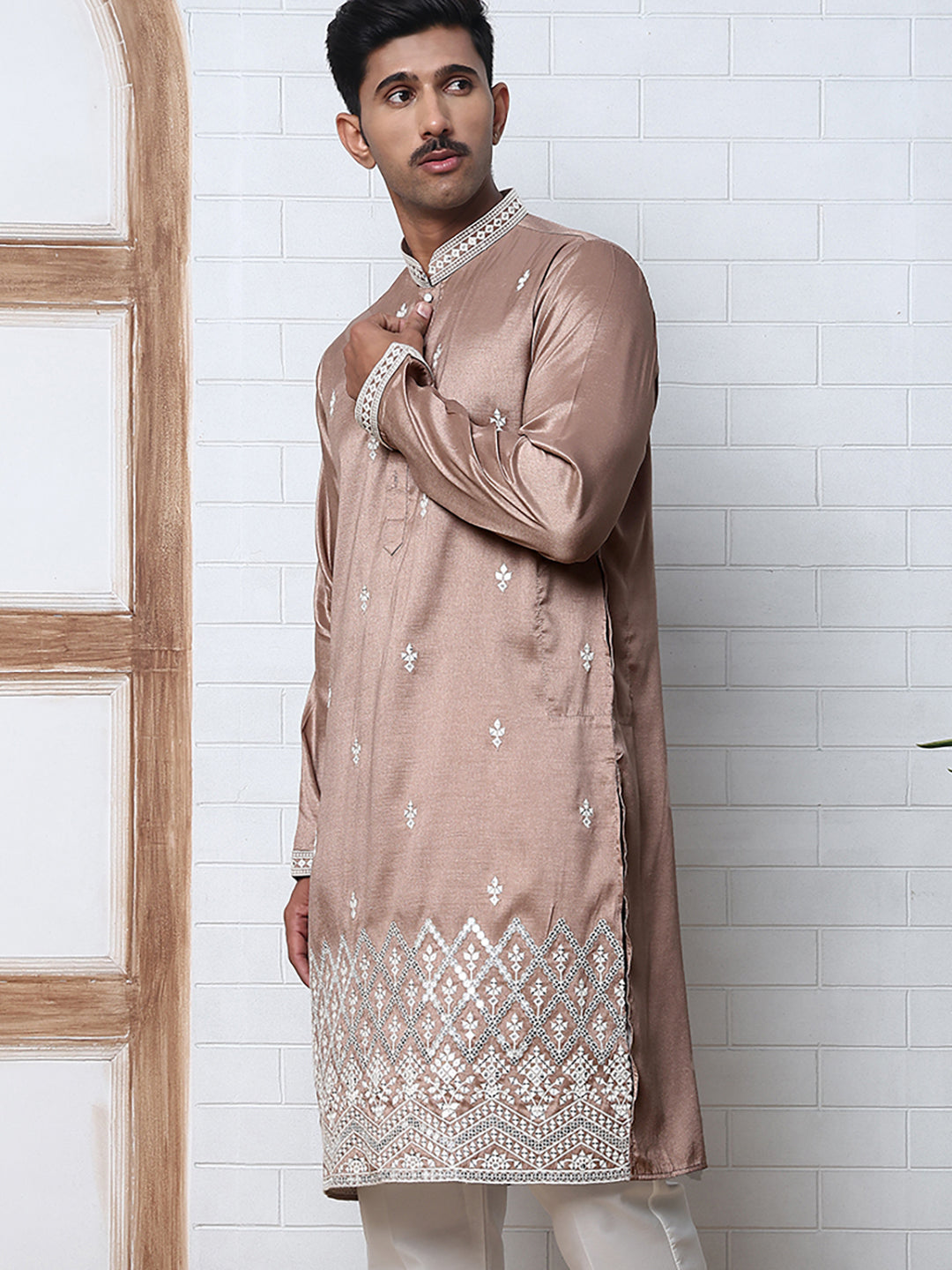 Traditional Silk-Blend Kurta With Embroidery