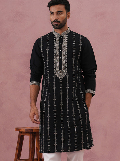 Black Silk Blend Kurta With Off White Geometric Embroidery