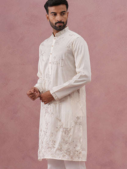 Men’S Silk Blend Embroidered Kurta