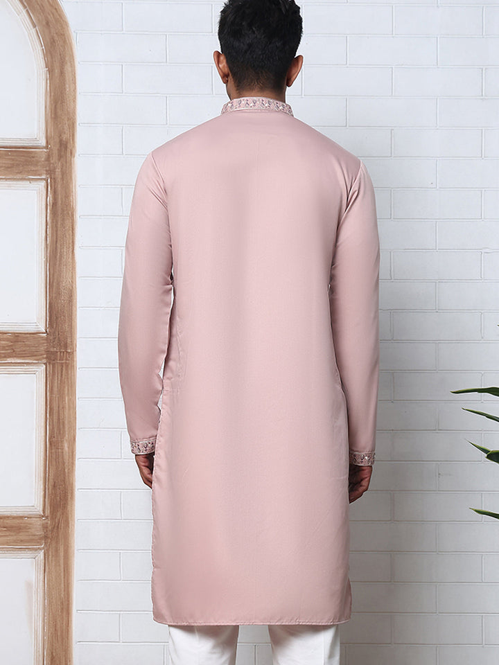Men’S Silk Blend Embroidered Kurta