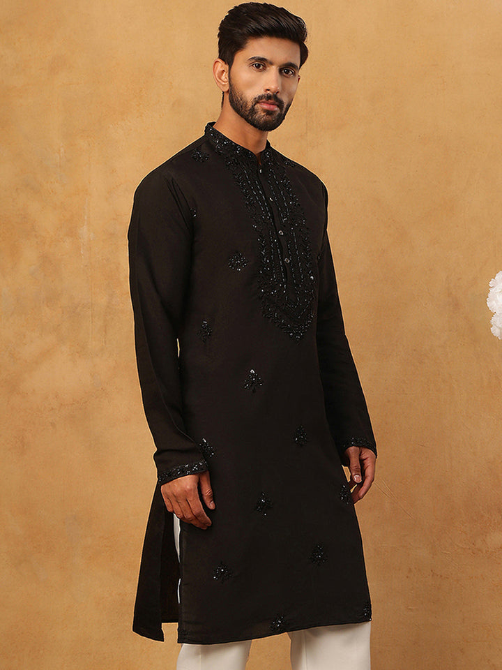 Silk Blend Embroidered Kurta For Men
