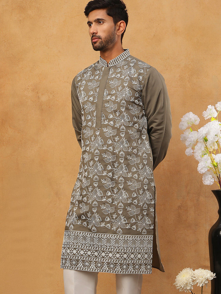 Men Ethnic Embroidered Kurta