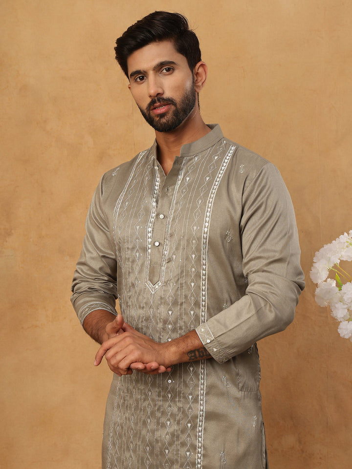 Luxury Silk Blend Thread Work Kurta