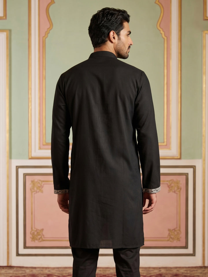 Men Japanese Fabric Embroidered Kurta