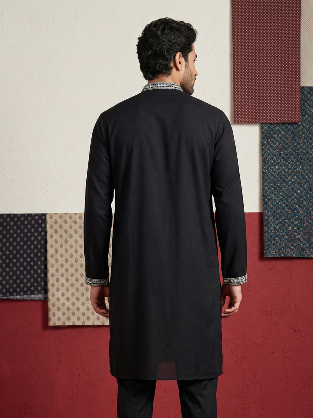 Men Ethnic Black Embroidered Kurta