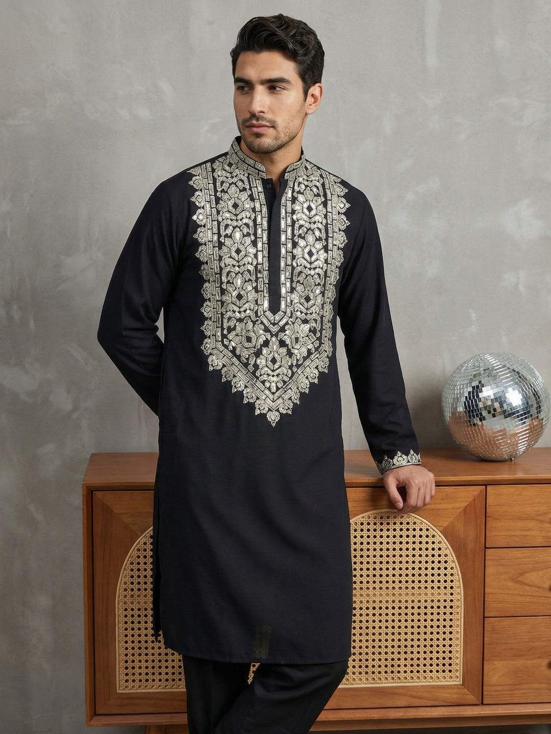 Ethnic Wear Cotton Blend Embroidered Kurta