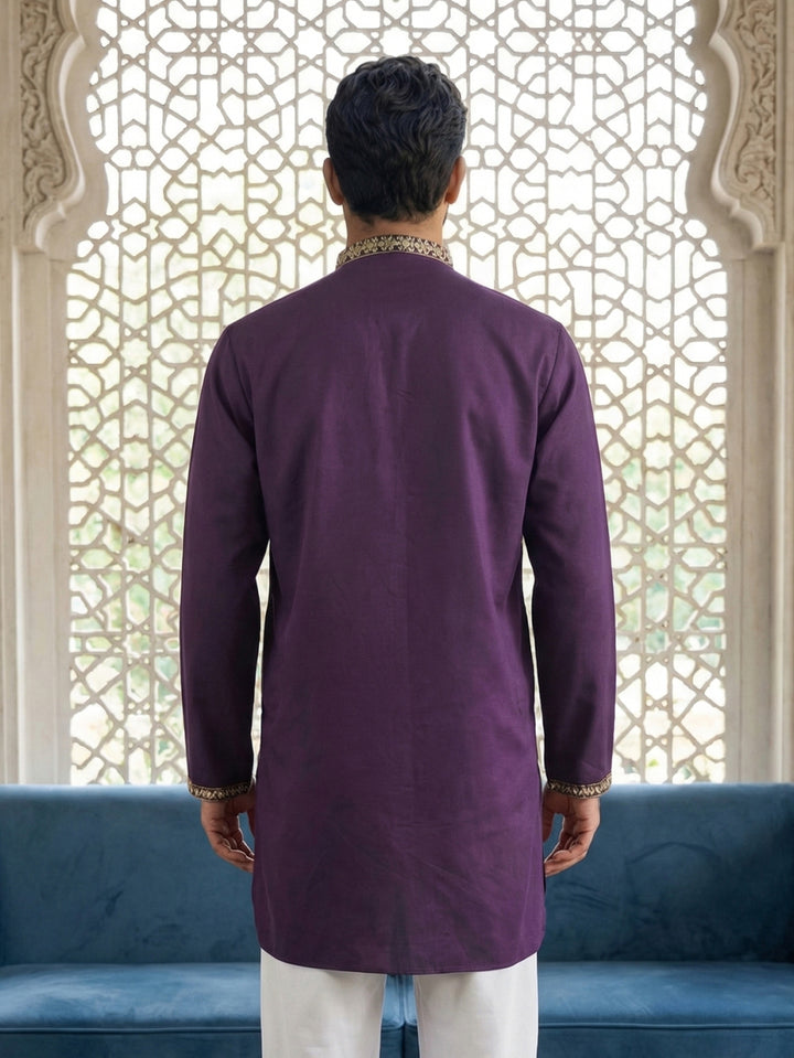 Men’S Classic Kurta With Rich Hemline Embroidery