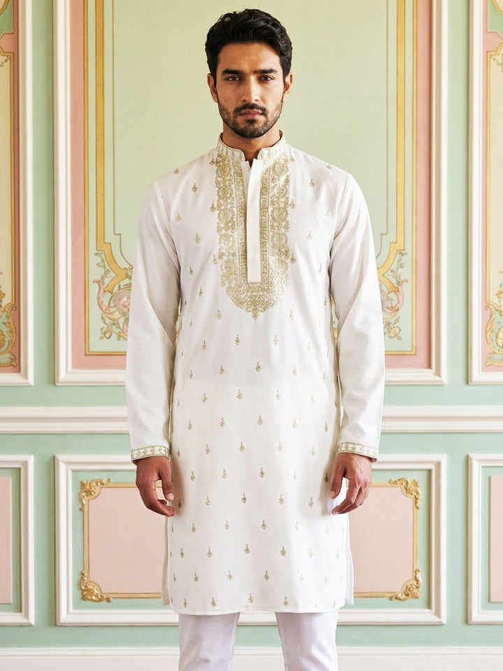 Men’S Cotton Blend Embroidered Kurta
