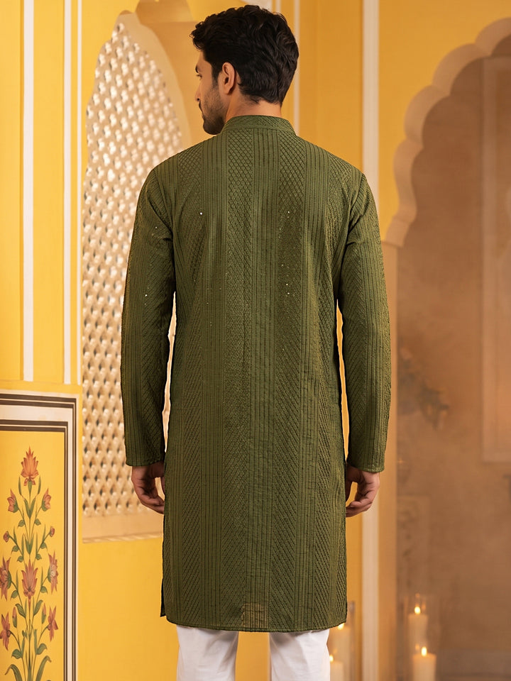 Men’S Silk Blend Thread Work Kurta