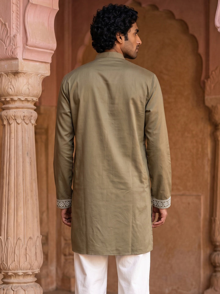 Embroidered Cotton Blend Kurta For Men