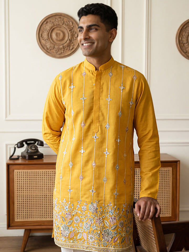 Men’S Silk-Blend Embroidered Kurta