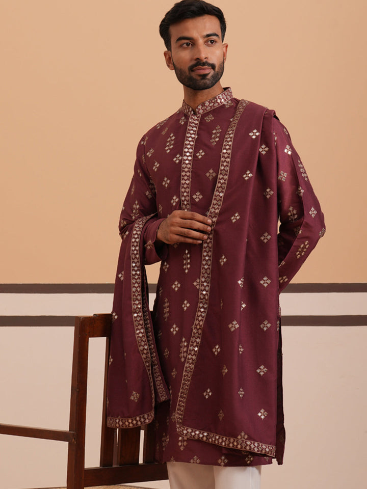 Silk Blend Embroidered Kurta