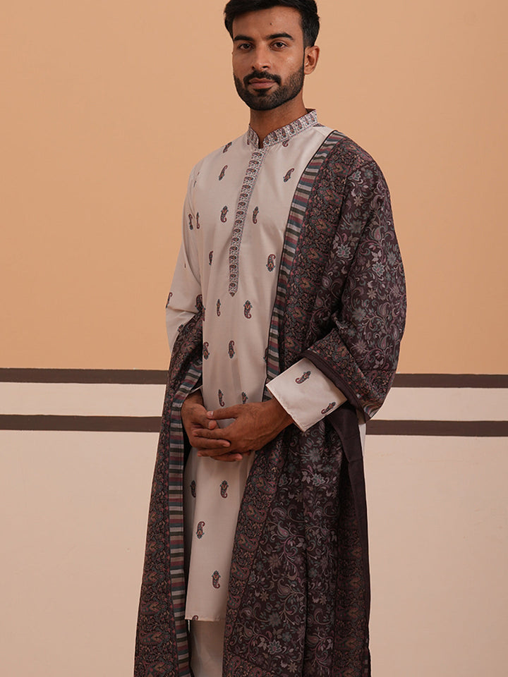 Paisley Print Kurta With Contrast Dupatta