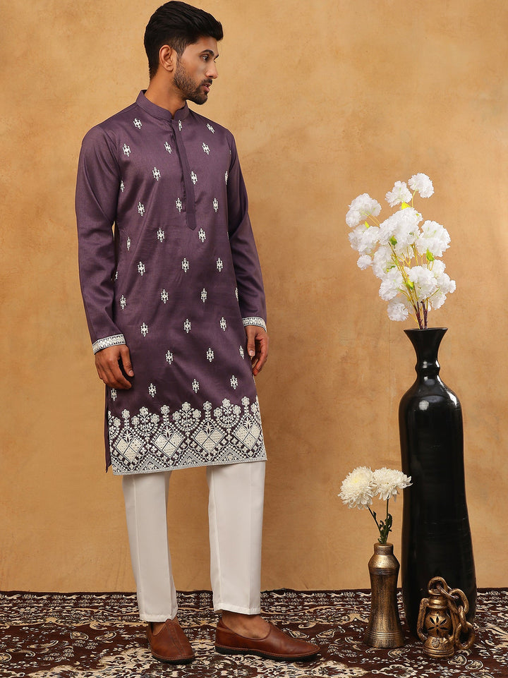 Traditional Silk Blend Embroidered Kurta Pyjama