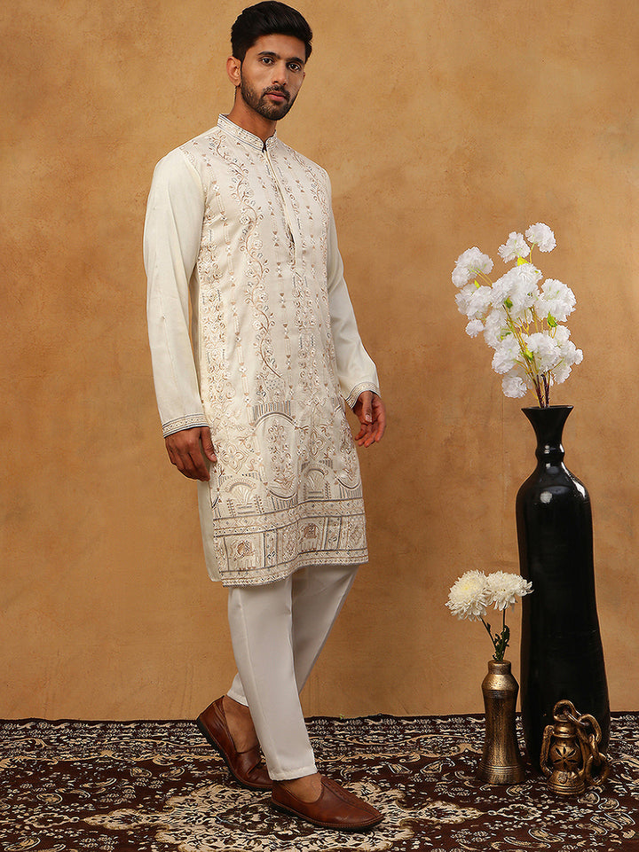 Men Silk Blend Embroidered Kurta Pyjama