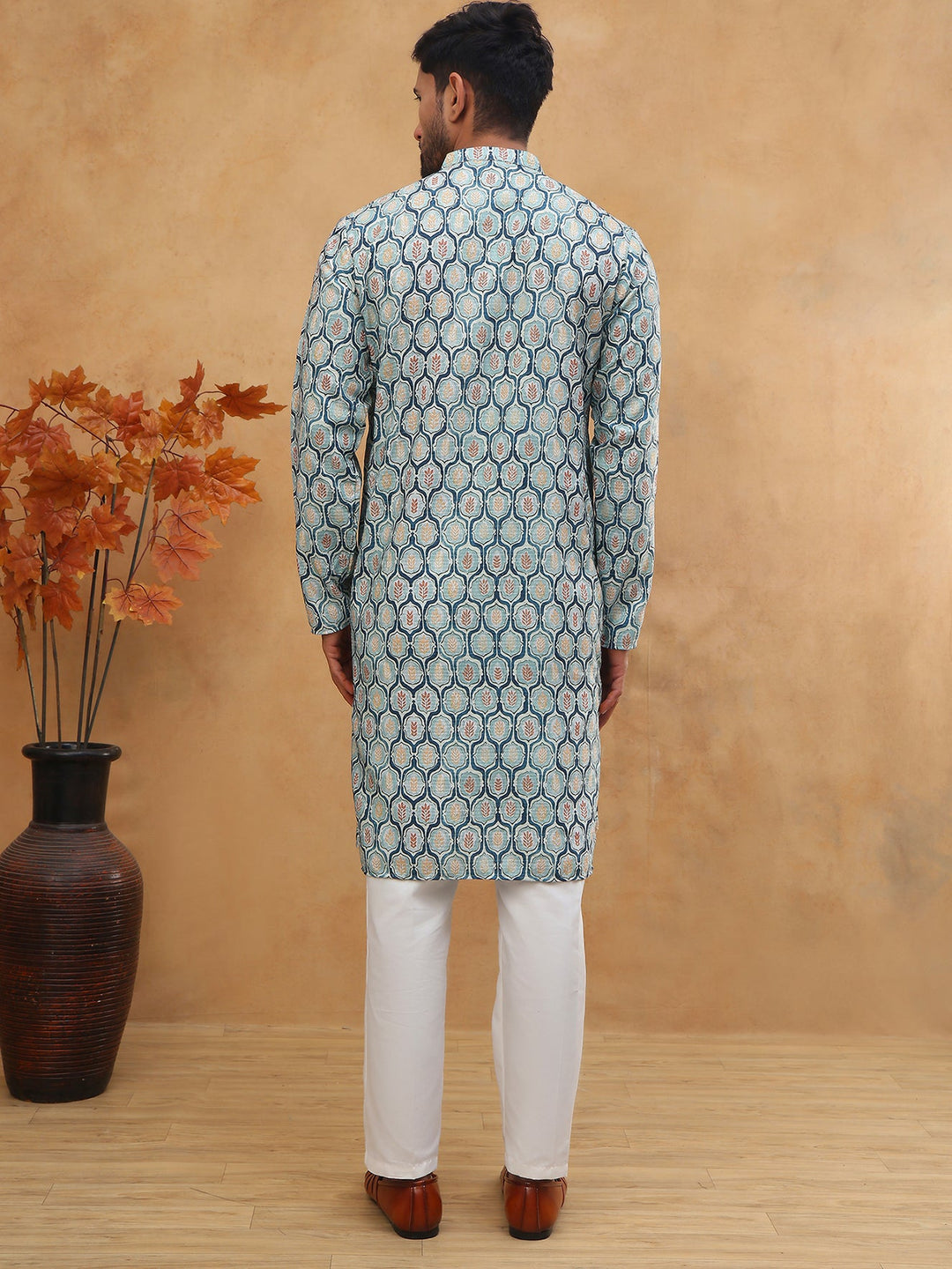 Printed Cotton Blend Kurta Pyjama With Thread Work