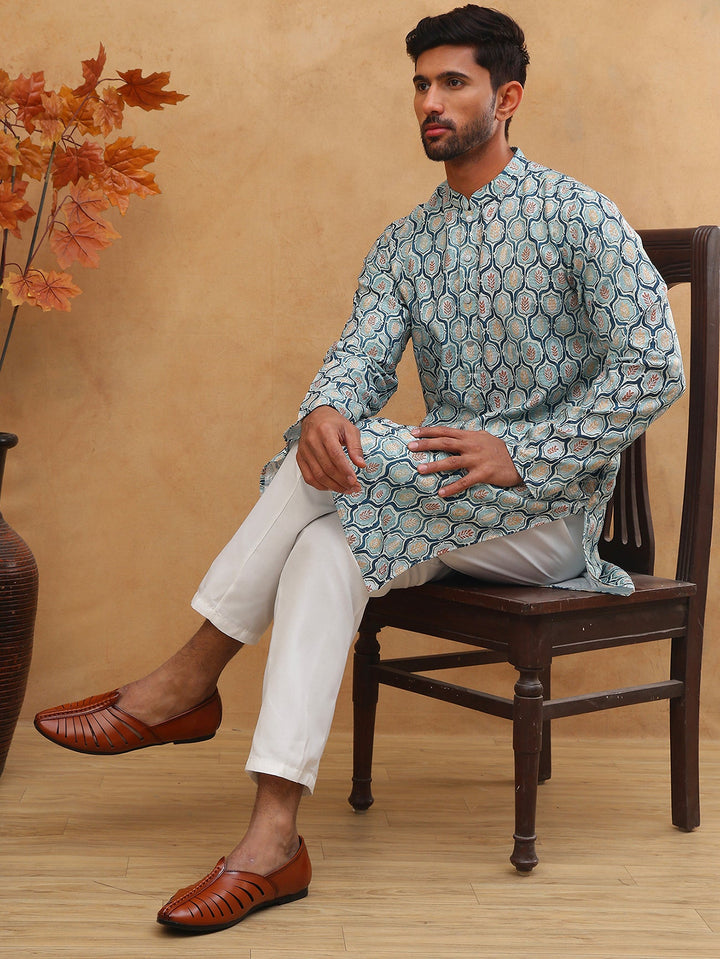 Printed Cotton Blend Kurta Pyjama With Thread Work