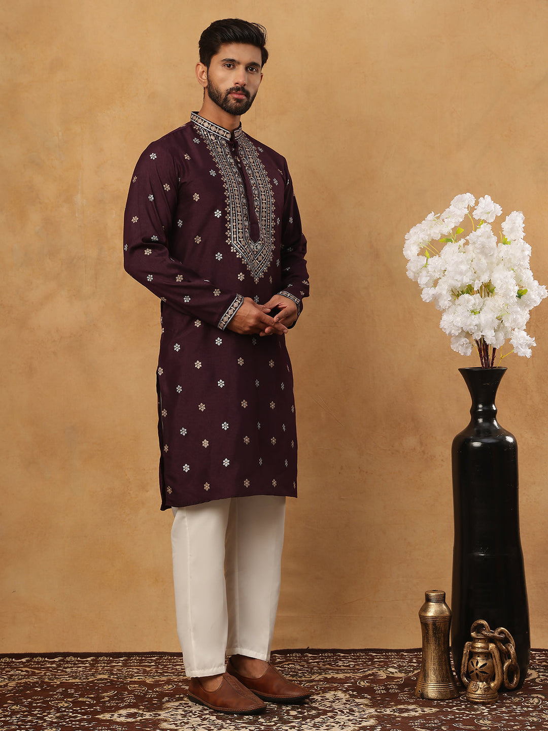 Ethnic Silk Blend Foil Print Kurta Pyjama Set