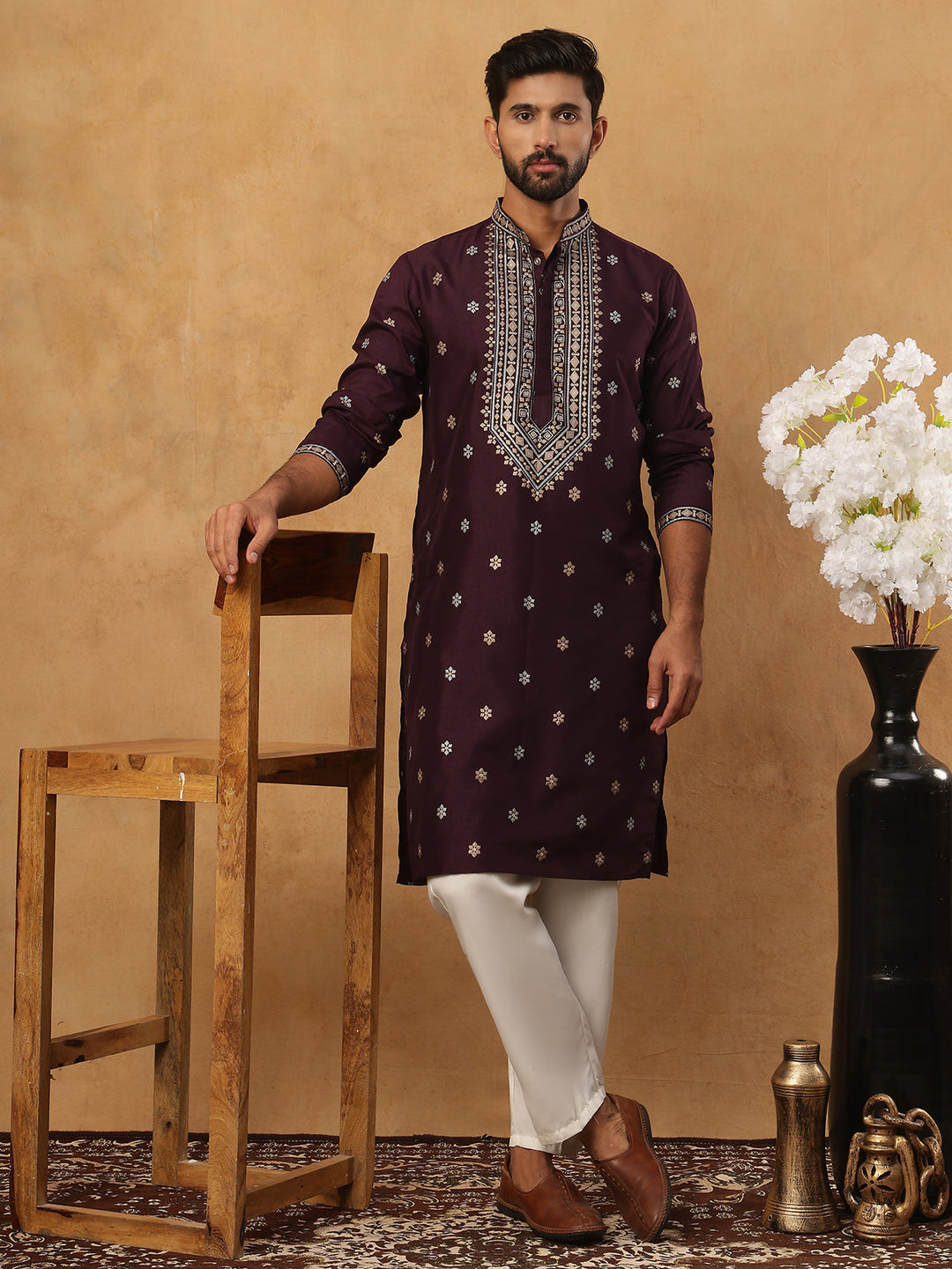 Ethnic Silk Blend Foil Print Kurta Pyjama Set