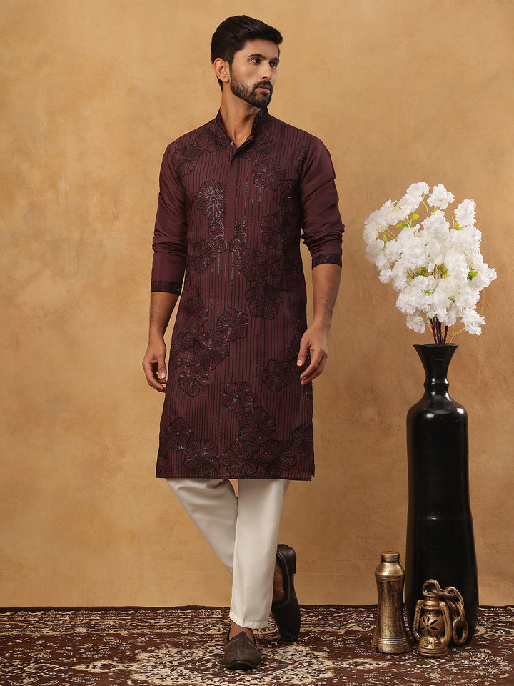 Silk Blend Embroidered Kurta With Pyjama