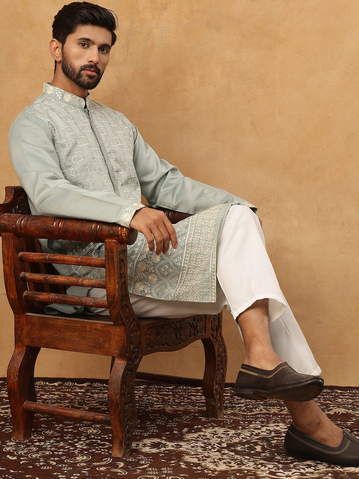 Classic Silk Blend Embroidered Kurta Pyjama Set