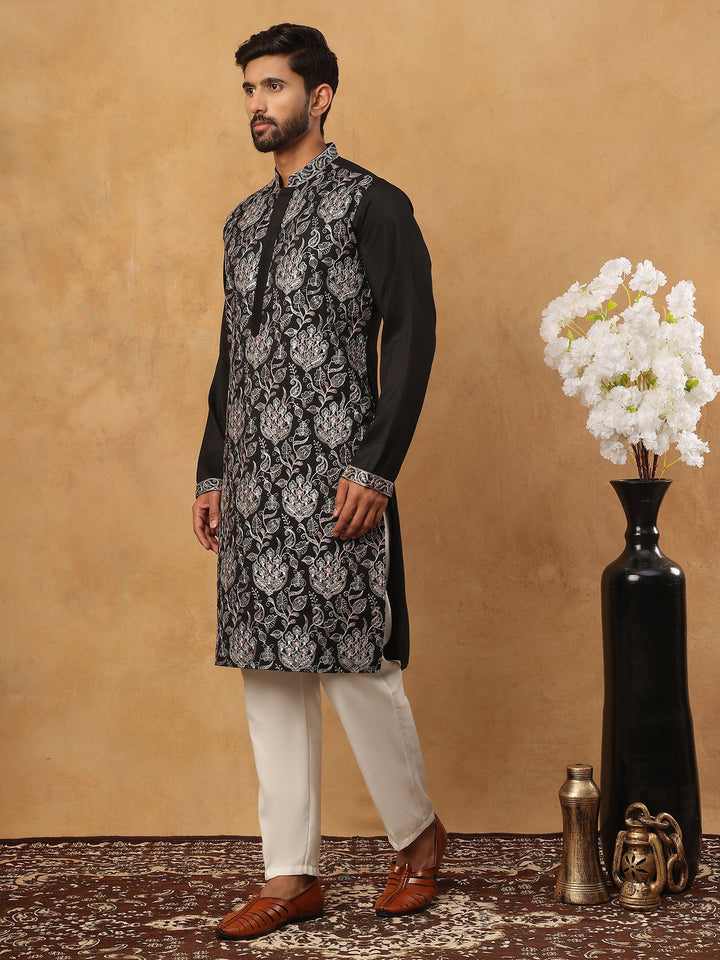 Silk Blend Embroidered Kurta With Pyjama
