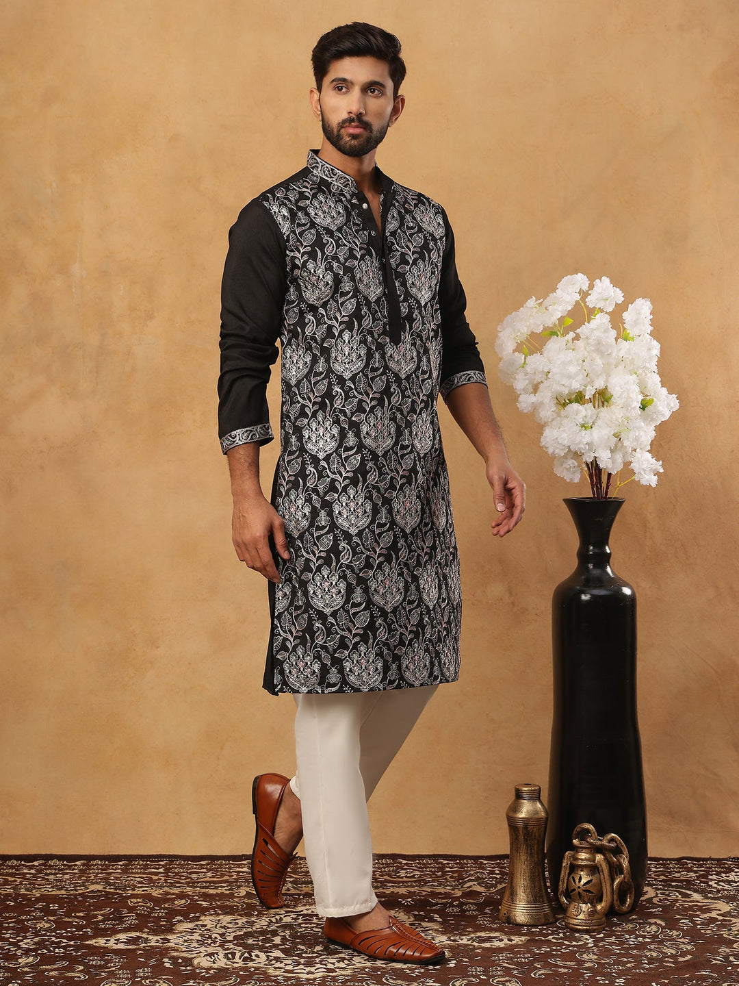 Silk Blend Embroidered Kurta With Pyjama