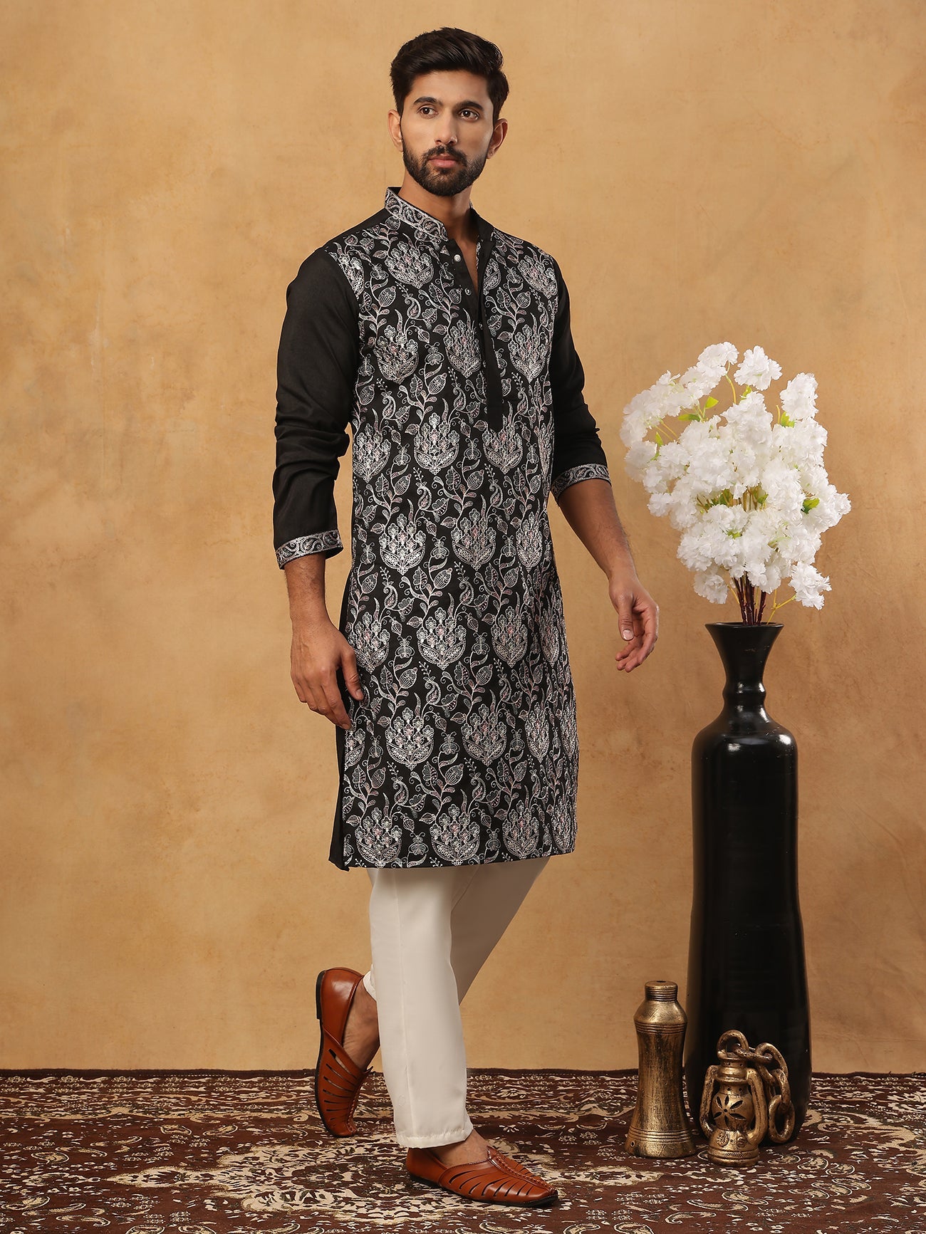 Silk Blend Embroidered Kurta With Pyjama