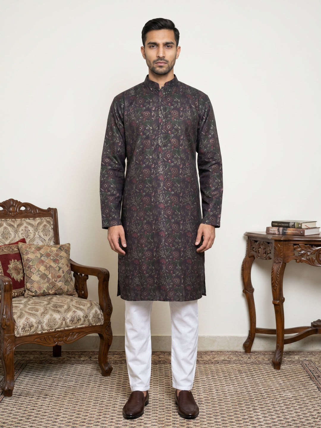 Men Cotton Blend Kurta Pyjama With Foil Print