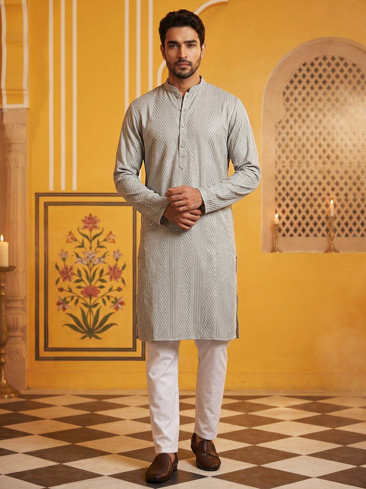 Men’S Silk Blend Thread Work Kurta Set