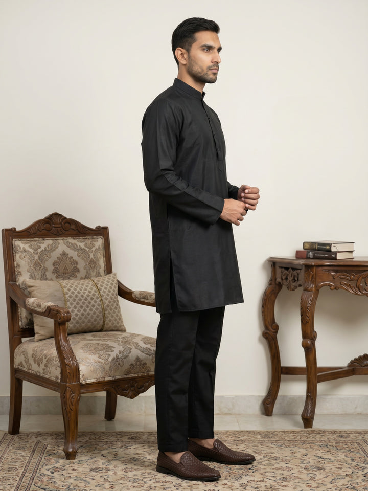 Classic Silk Blend Kurta Pyjama Set For Men
