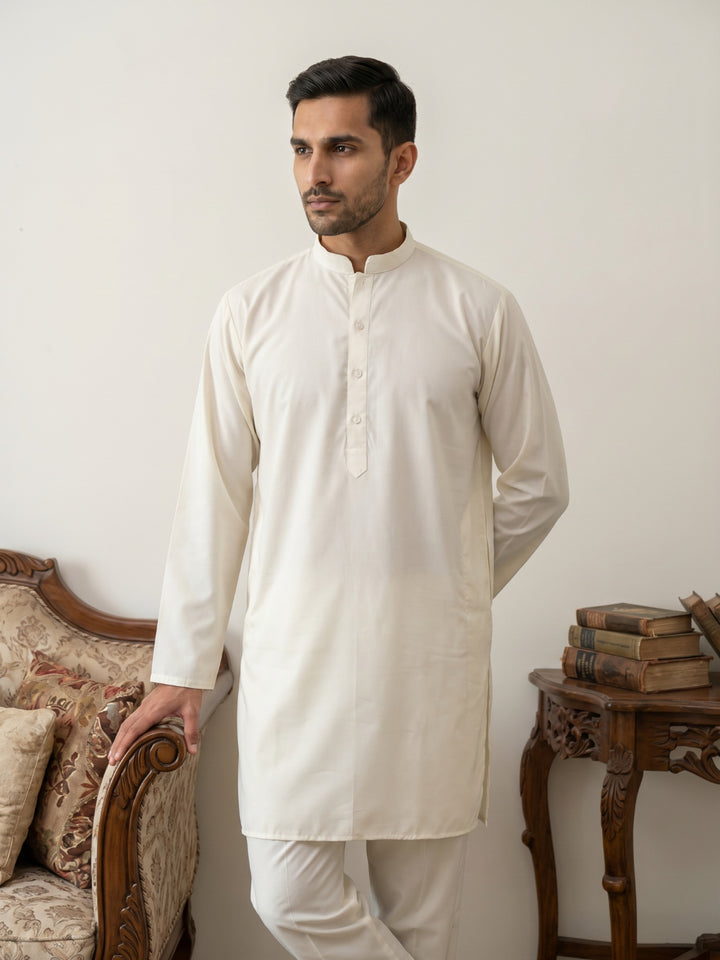 Classic Silk Blend Kurta Pyjama Set For Men