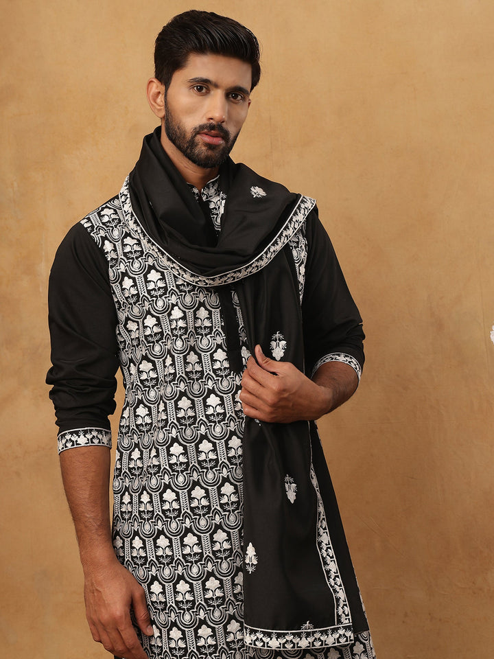 Silk Blend Embroidered Kurta Pyjama Dupatta Set