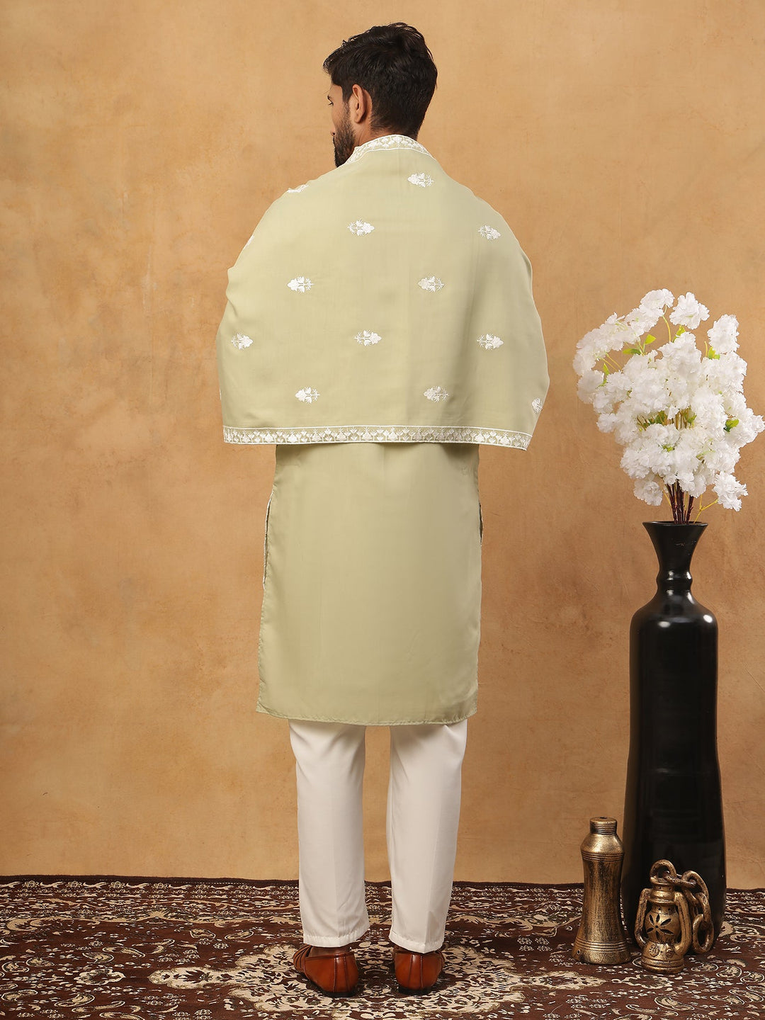 Silk Blend Embroidered Kurta Pyjama Dupatta Set