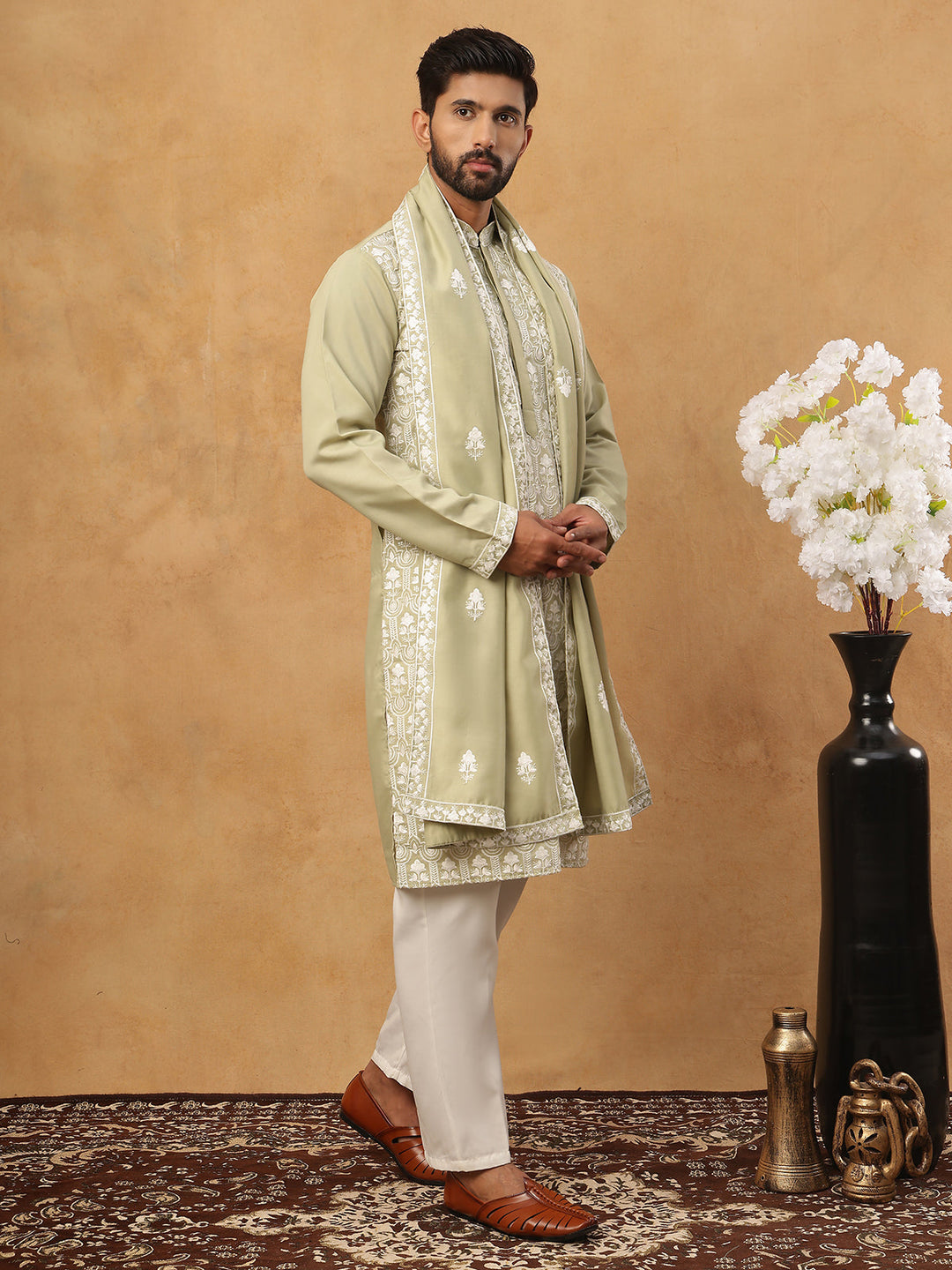 Silk Blend Embroidered Kurta Pyjama Dupatta Set
