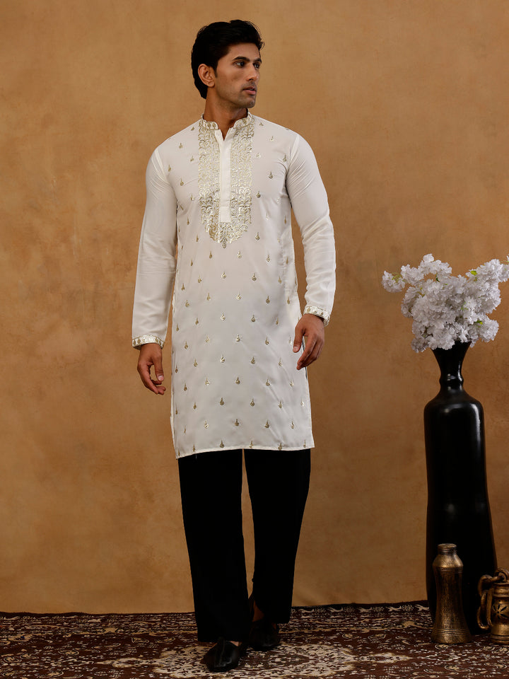 Men’S Cotton Blend Embroidered Kurta With Korean Pants