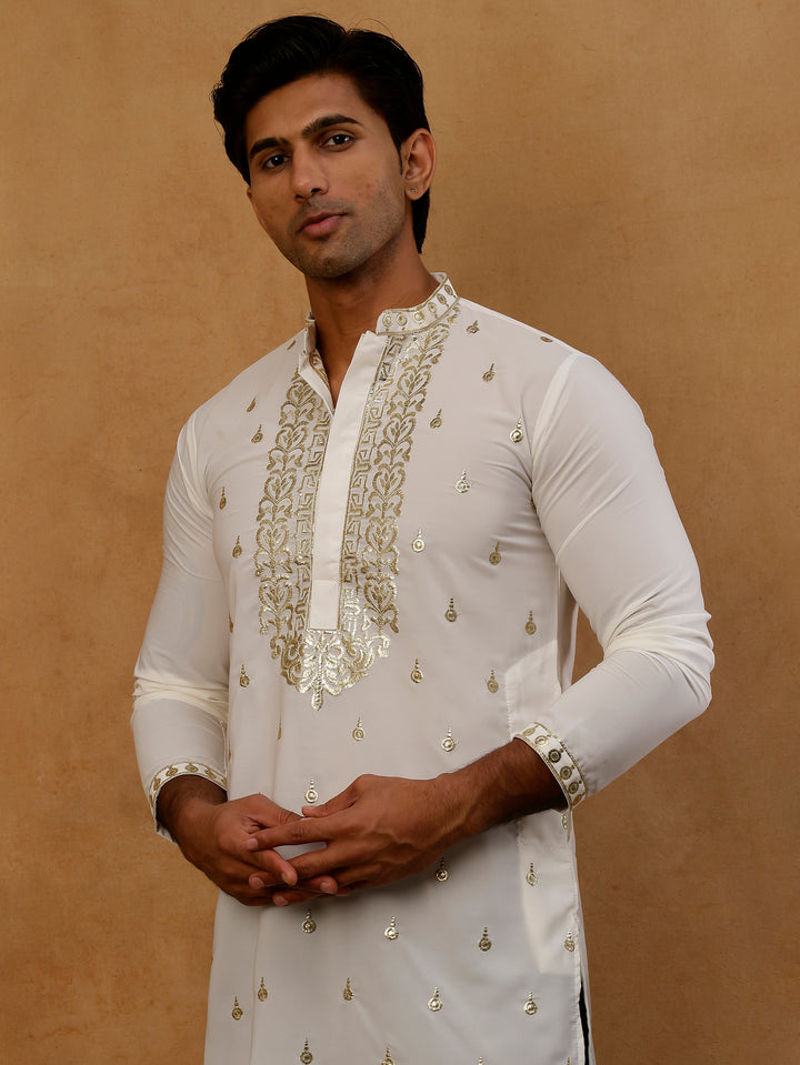 Men’S Cotton Blend Embroidered Kurta With Korean Pants
